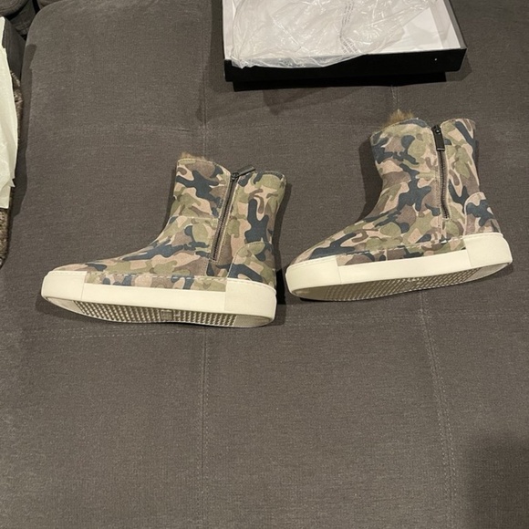 JD Slides Green Camo Suede Victory Boots Faux Fur Size 8.5 Booties - Picture 4 of 16